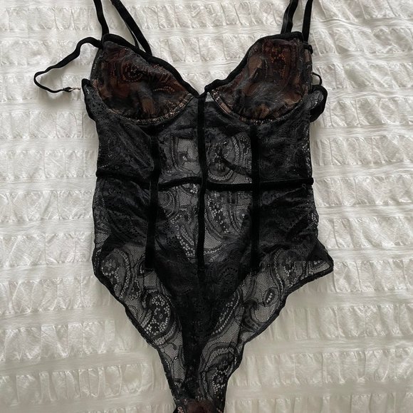 For Love and Lemons Lace Black bodysuit - Picture 1 of 3